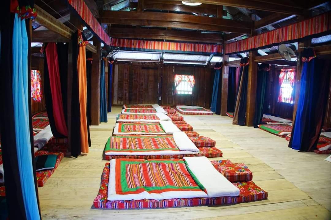 Lo Lo Homestay & Cafe Meo Vac Exterior photo